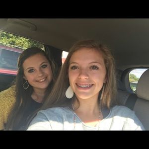 Meet your Posher, Carleigh